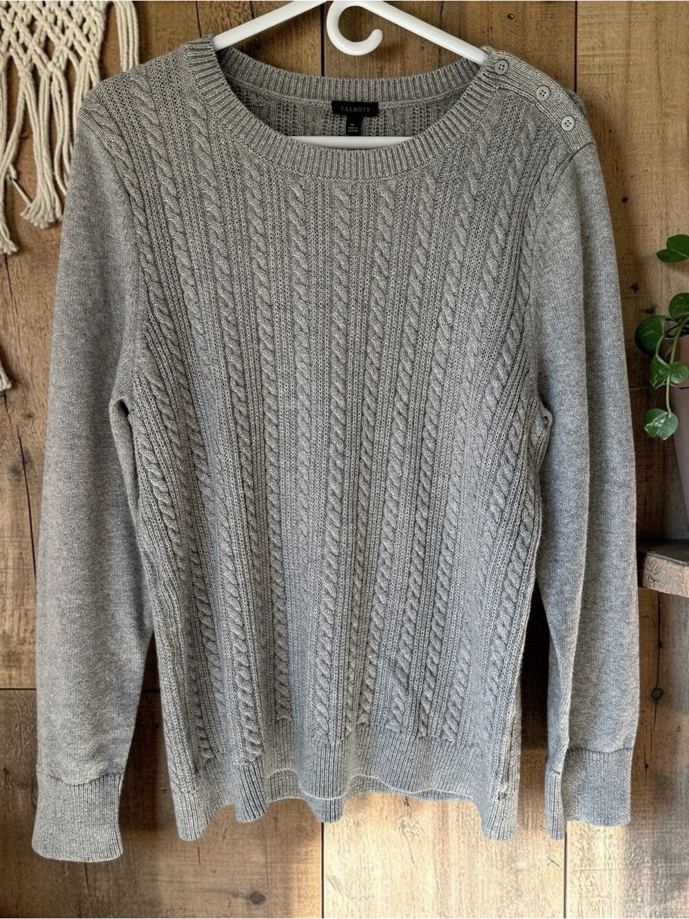 Talbots Women’s XL Gray Glitter Cable Knit Sweater Crewneck Button Shoulder